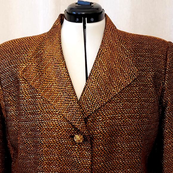 4 Piece Brown/Gold Suit Faux Fur Trim from Daniela by Neicy's Size 18 - Picture 9 of 16